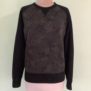 Uniqlo Camo Raglan Rib Knit Sweater Sweatshirt Contrast Sleeve Crew Neck